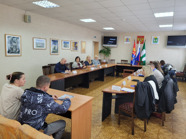 Минюст по ивановской. День судебного пристава 2022. Минюст Иваново. День правовой помощи. Правомобиль картинки.