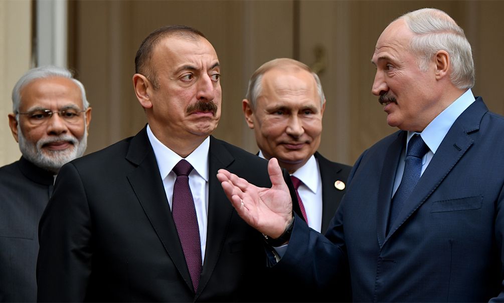 Лукашенко подвел Алиева: слов батьки оказалось недостаточно для вступления Азербайджана в ШОС 