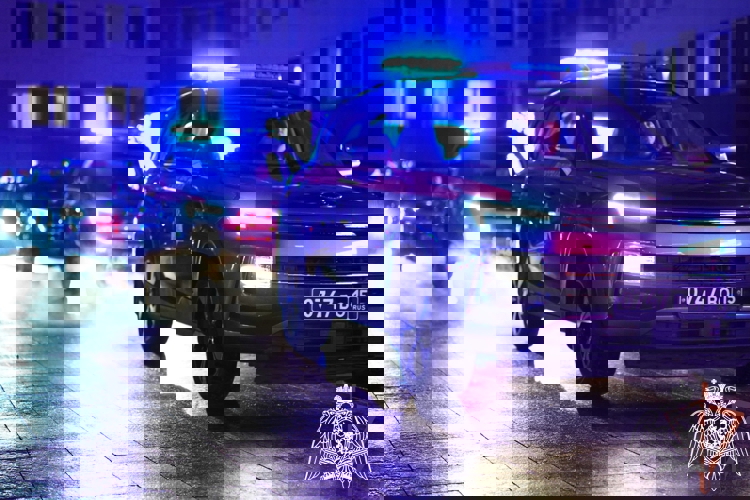 Сотрудники вневедомственной охраны Росгвардии провели флешмоб, посвященный Году единства народов России