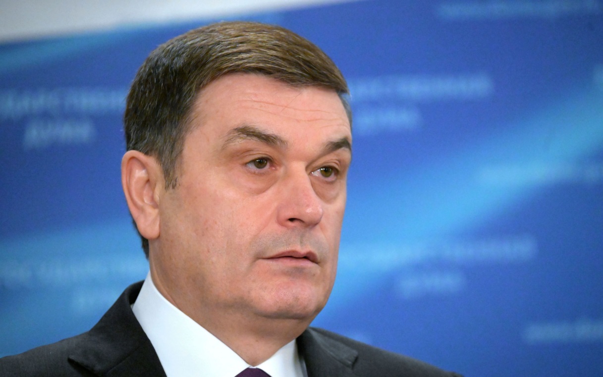 Депутат заявил, что ЕС не должен считать блефом заявления РФ об атаке на Киев