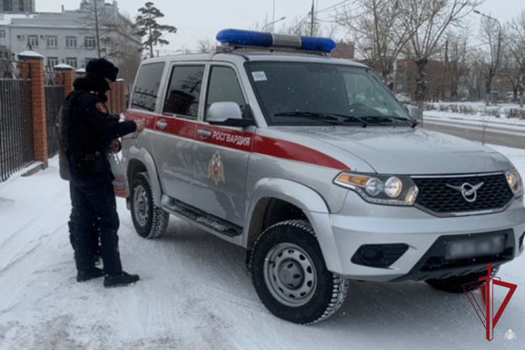 В Бурятии росгвардейцы задержали гражданина в федеральном розыске