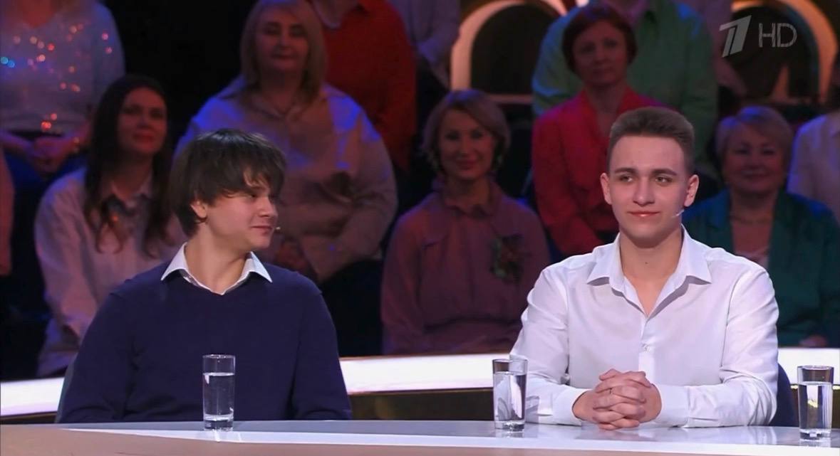 Участники группы в выпуске программы «Сегодня вечером» от 7.03.2026