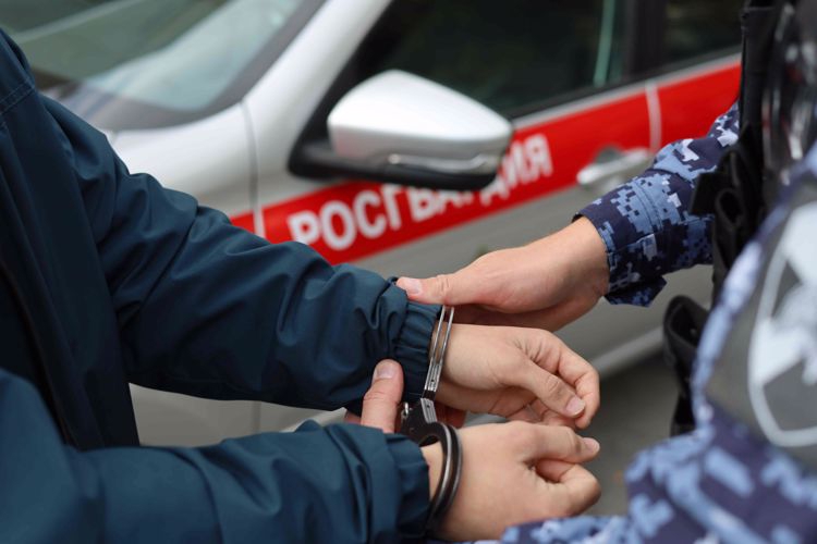 В Рязани сотрудники Росгвардии задержали двоих злоумышленников, подозреваемых в хищении вверенных им ценностей со склада 