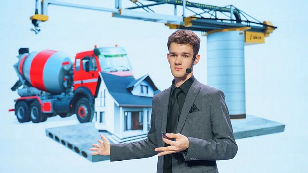  «Умные» молекулы для лечения рака, 3D-печать зданий и внутренний скафандр. Чем удивили молодые ученые на СЛОНе 