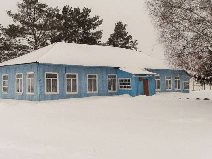 Прокуратура требует срочного ремонта здания детской школы искусств в Тегульдетском районе