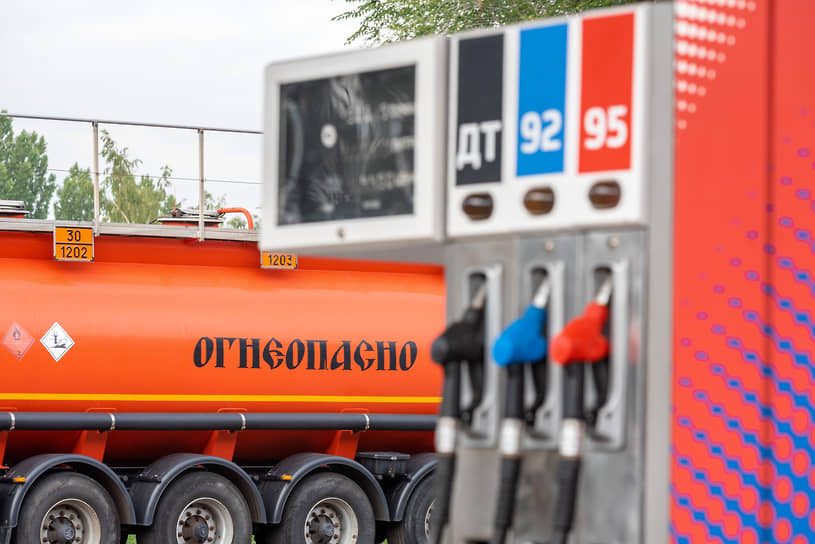 Нк-16-18ст. Ан-26 двигатель. Аи-25 двигатель. Аи 22 2. Аи-25тл двигатель.