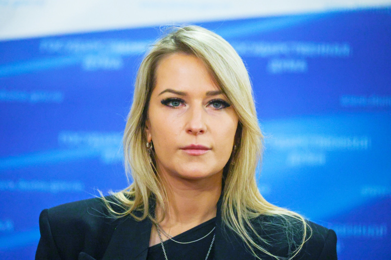 Яна Лантратова