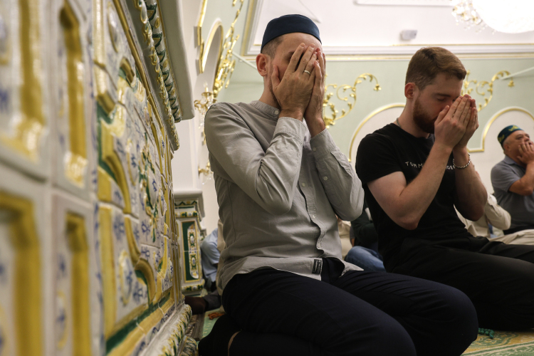 На этой неделе суд по иску минюста РФ ликвидировал действовавшую в Сергиевом Посаде мусульманскую религиозную организацию «Махалля № 2708» и закрыл молельный дом