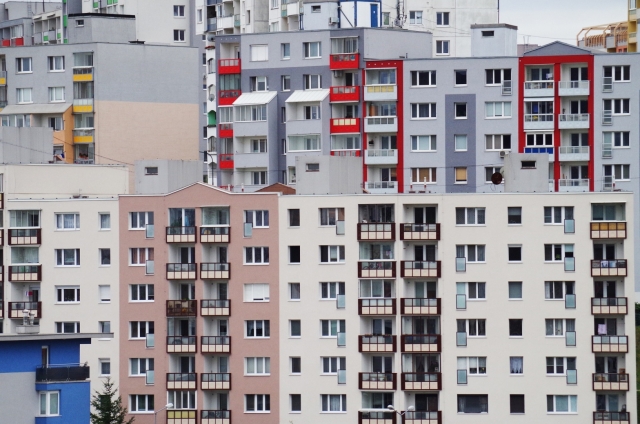 В Москве за год заключили 270 тыс. сделок на рынке жилья