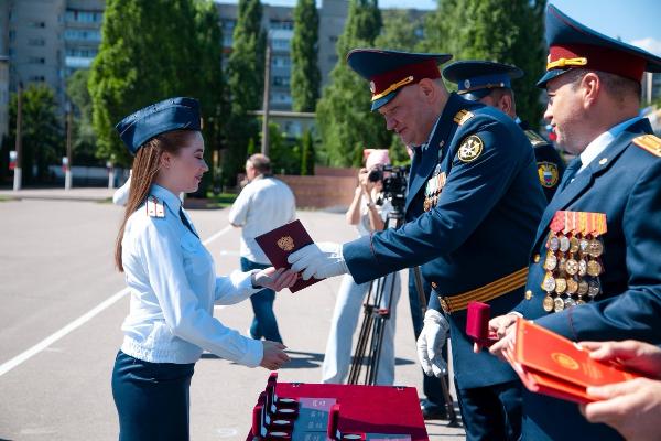 Состоялся выпуск молодых специалистов Воронежского института ФСИН России