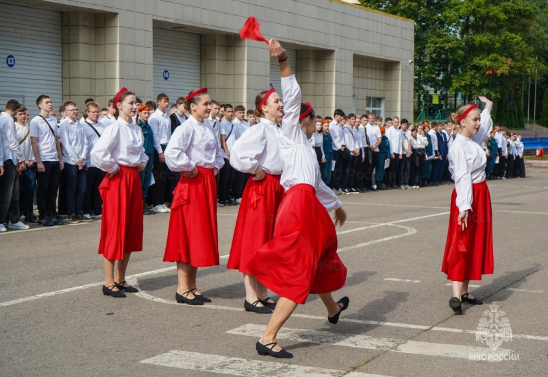 Торжественное мероприятие, посвященное Дню знаний прошло для первокурсников колледжа имени маршала В.И. Чуйкова