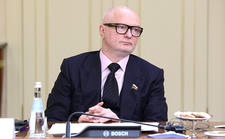 Андрей Клишас