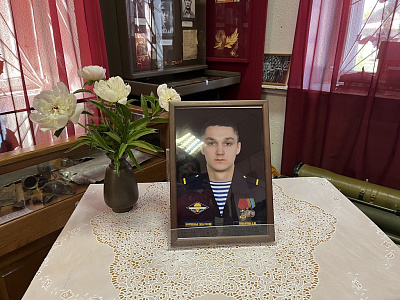 В Кузнецке мать погибшего бойца СВО получила орден «За заслуги перед отечеством IV степени», фото 1