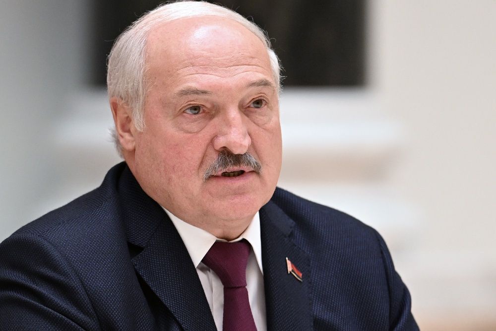 Спокойной жизни у вас не будет лукашенко. 8200 лукашенко. Лукашенко хвалит беглова. Пресс конференция лукашенко. Беларусь лукашенко.