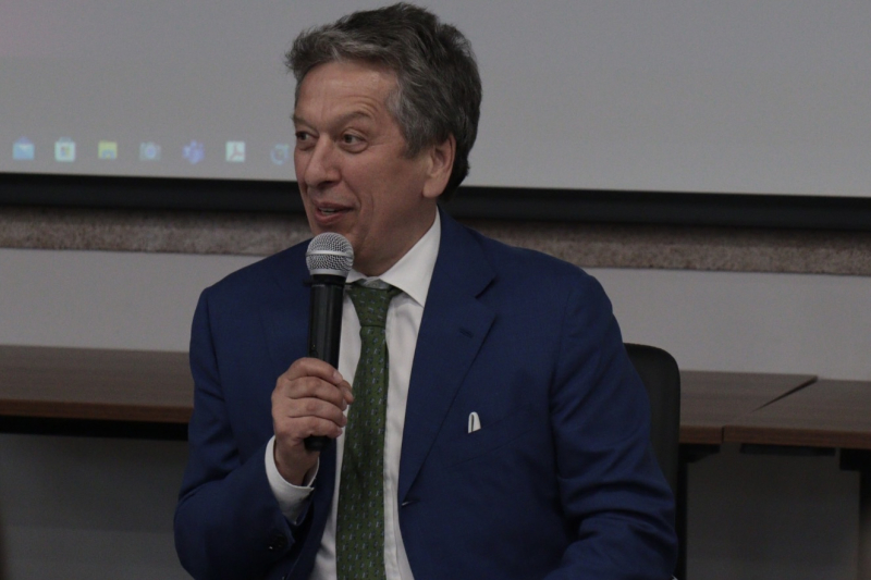 Наиль Маганов. Фото: Медиацентр «Штатив», снимки предоставлены ПИШ ИТМО 