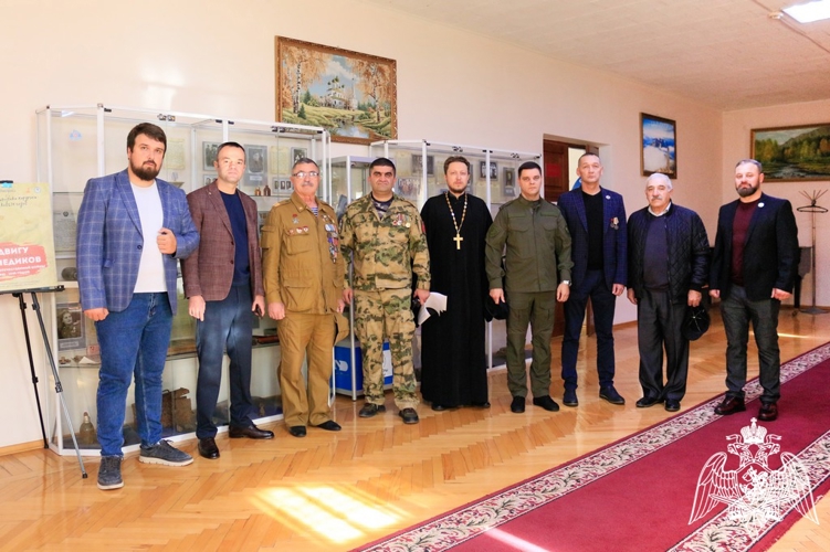 В День народного единства представитель руководства краевого Управления Росгвардии принял участие в круглом столе