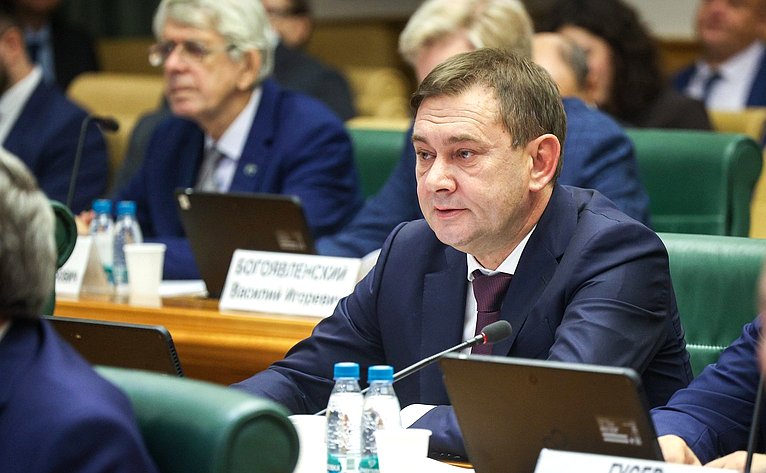 Заседание Совета по вопросам развития Дальнего Востока, Арктики и Антарктики на тему «Правовое регулирование вопросов обращения с отходами производства и потребления в населенных пунктах Арктики»