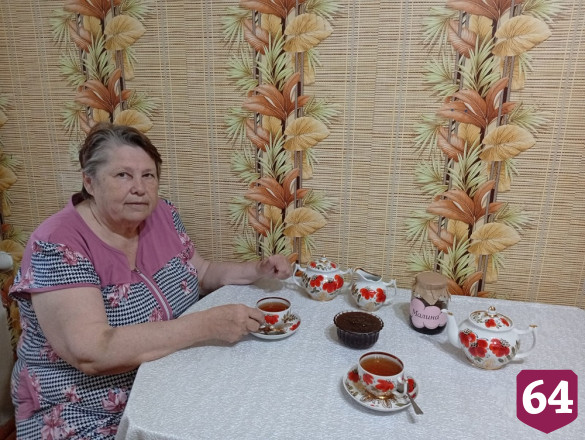 Саратовцам дарили домашнее варенье «из детства»