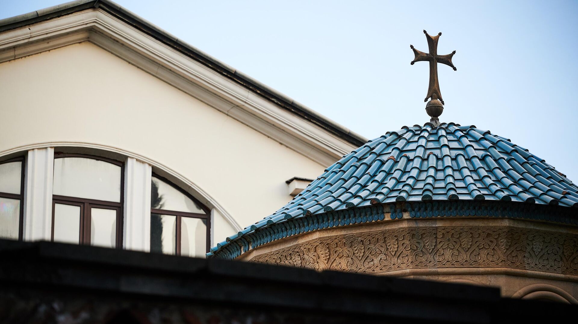 Теплый тбилисский декабрь. Патриархия Грузии - Sputnik Грузия, 1920, 29.10.2025