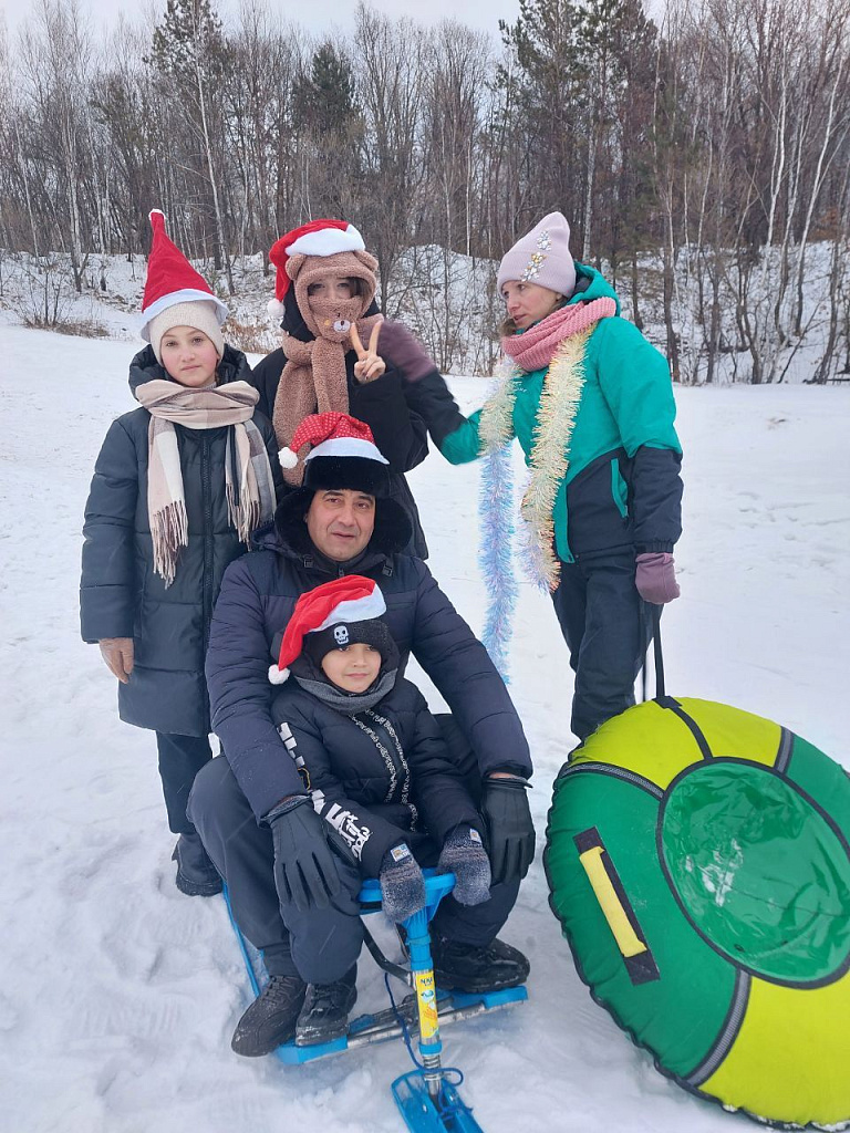 Благотворительная юридическая помощь. Юрист благотворительного фонда. Становятся по осенний аллеи. Многодетные камчатка. Многодетные камчатка.