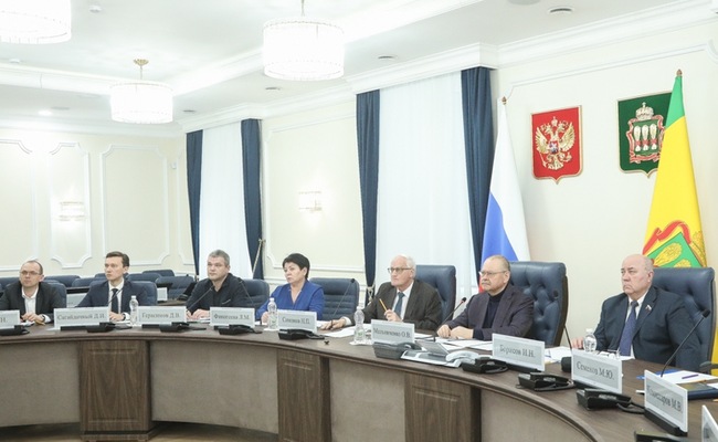 Олег Мельниченко провел первое в этом году заседание регионального штаба по газификации