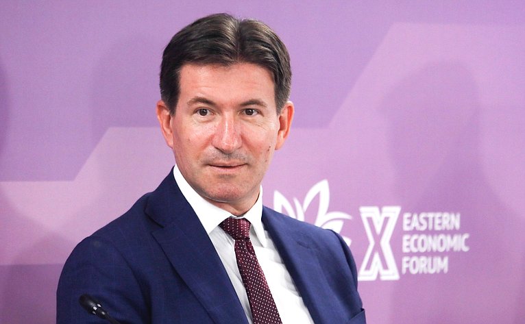 Сессия «Россия – Китай: региональное измерение». X Восточный экономический форум