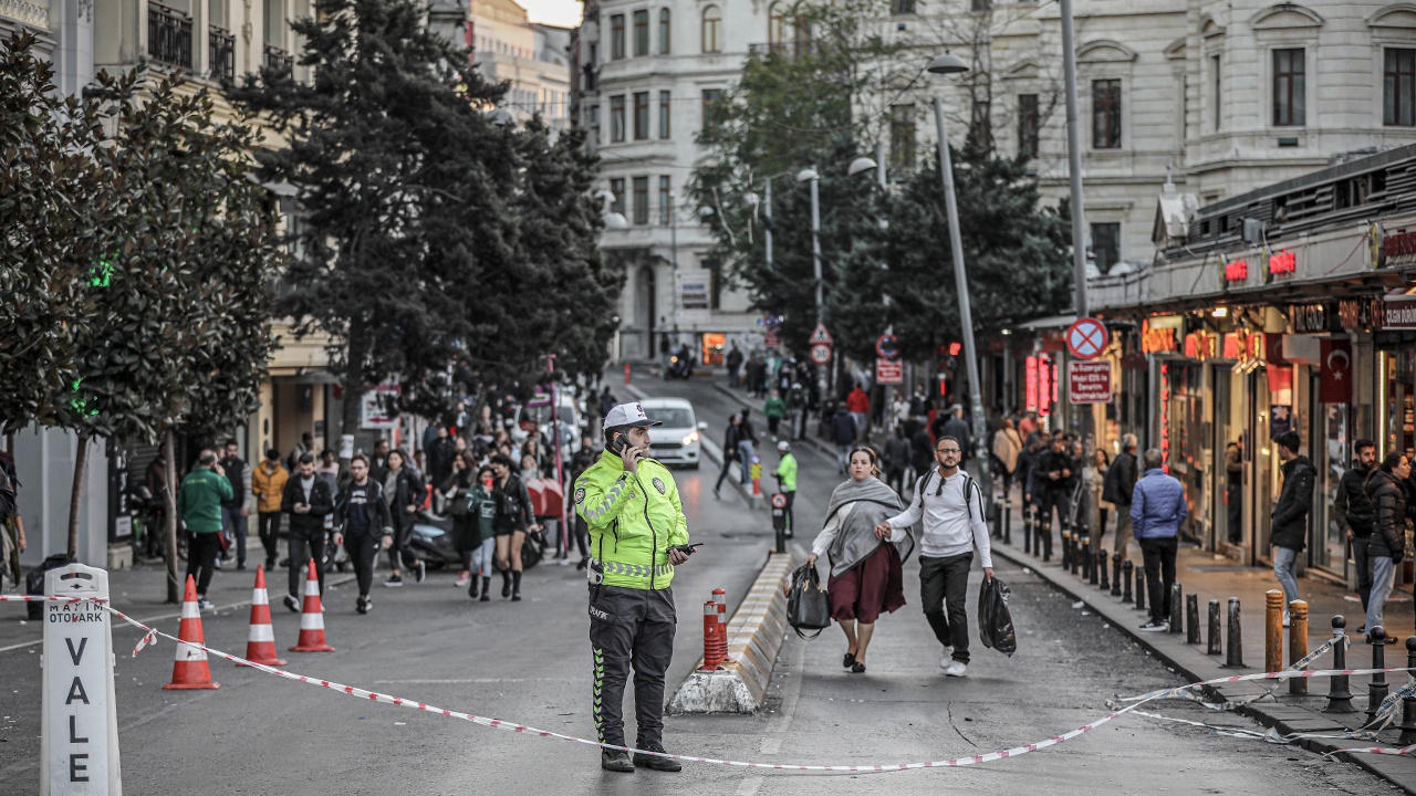 Диярбакыр землетрясение 2023. Снег в турции 2022. 1939: землетрясение в турции, эрзинджан. Землетрясение в турции 1999 год. Турция сегодня 2022.