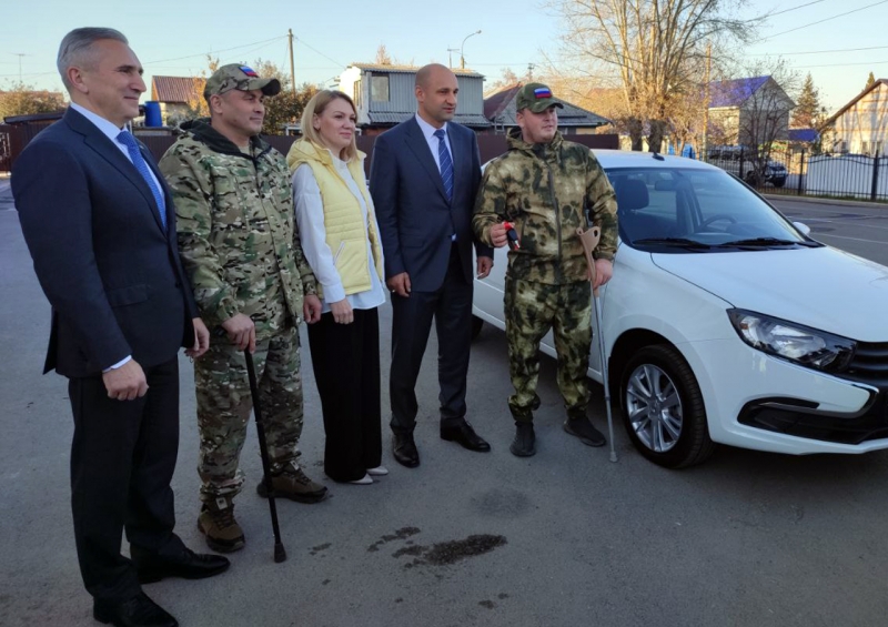 Артем Жога уверен, что всегда нужно оставаться человеком