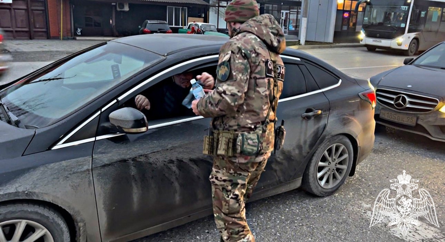В Чеченской Республике росгвардейцы присоединились к региональной благотворительной акции 