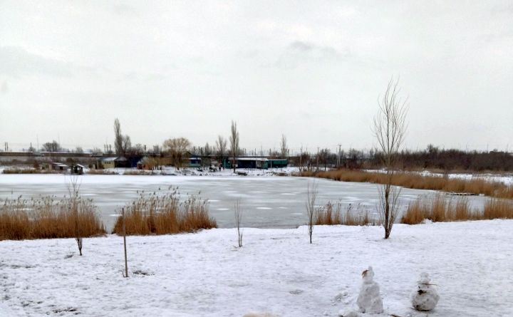 На выходных Ростовскую область вновь могут накрыть ледяной дождь и снег