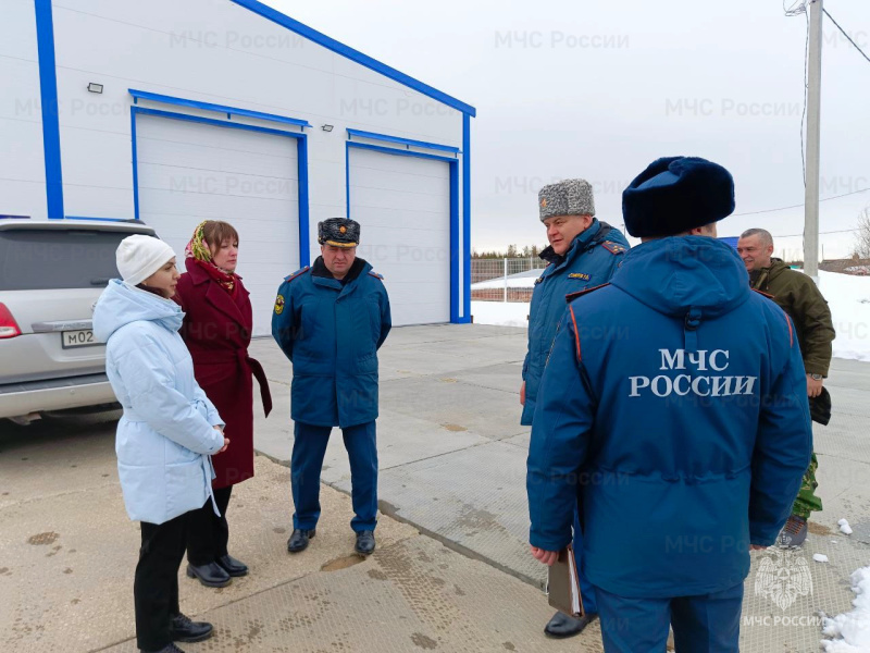 Начальник Главного управления в рамках подготовки к пожароопасному сезону посетил населенные пункты Советского района, граничащие с лесными массивами