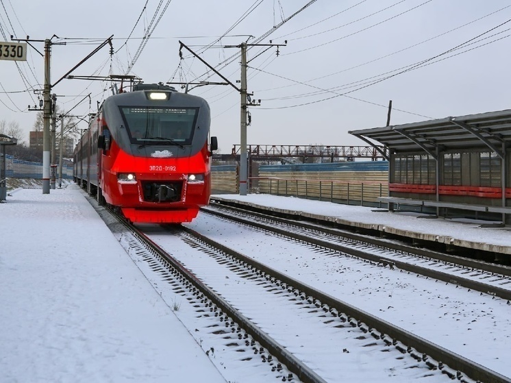 В непогоду жителей Новосибирска призывают пересесть на электричку