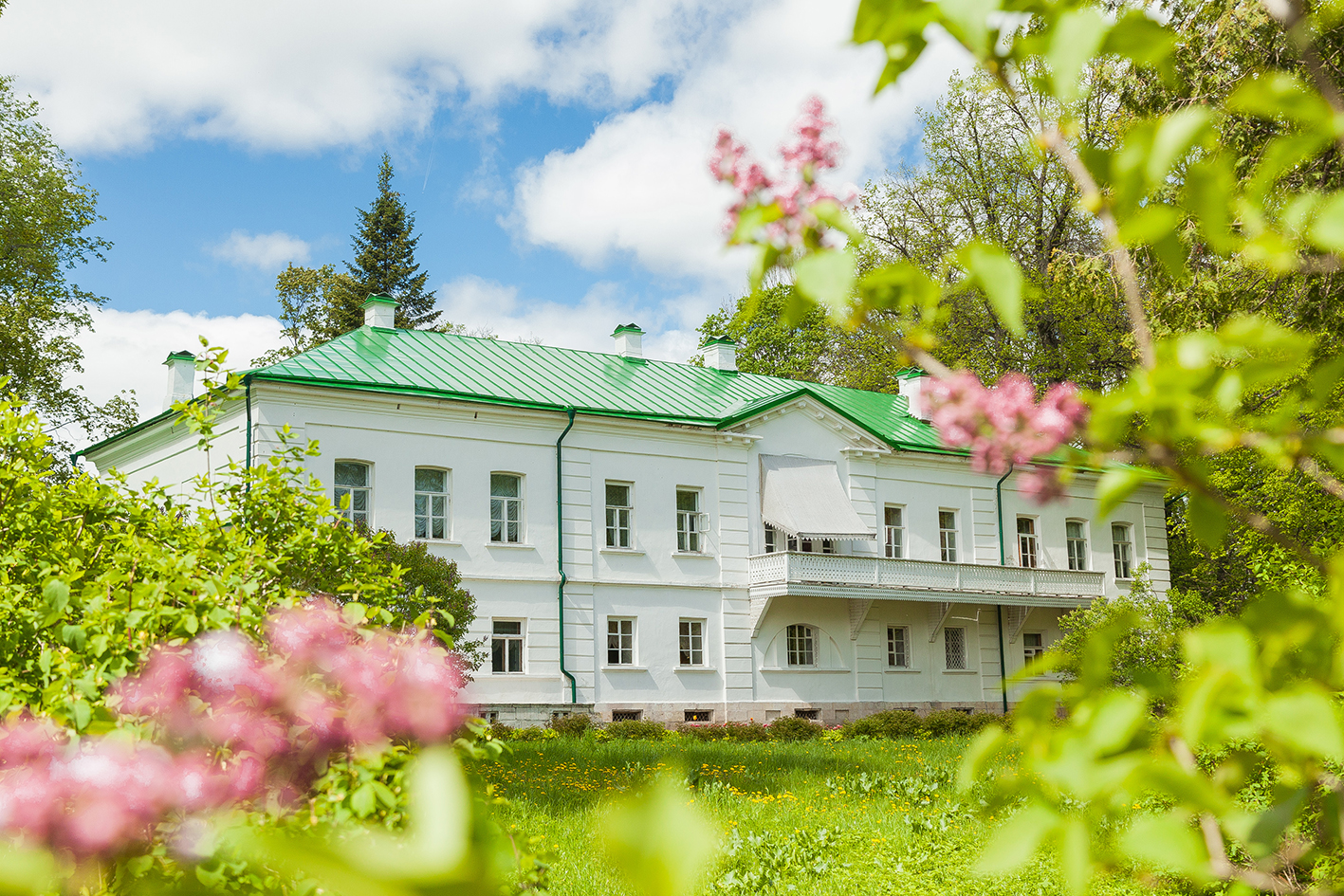 Фото музея ясная поляна