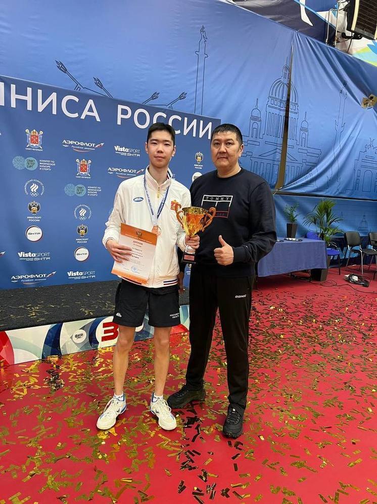 Теннисист из Бурятии стал дважды бронзовым призером на Первенстве России