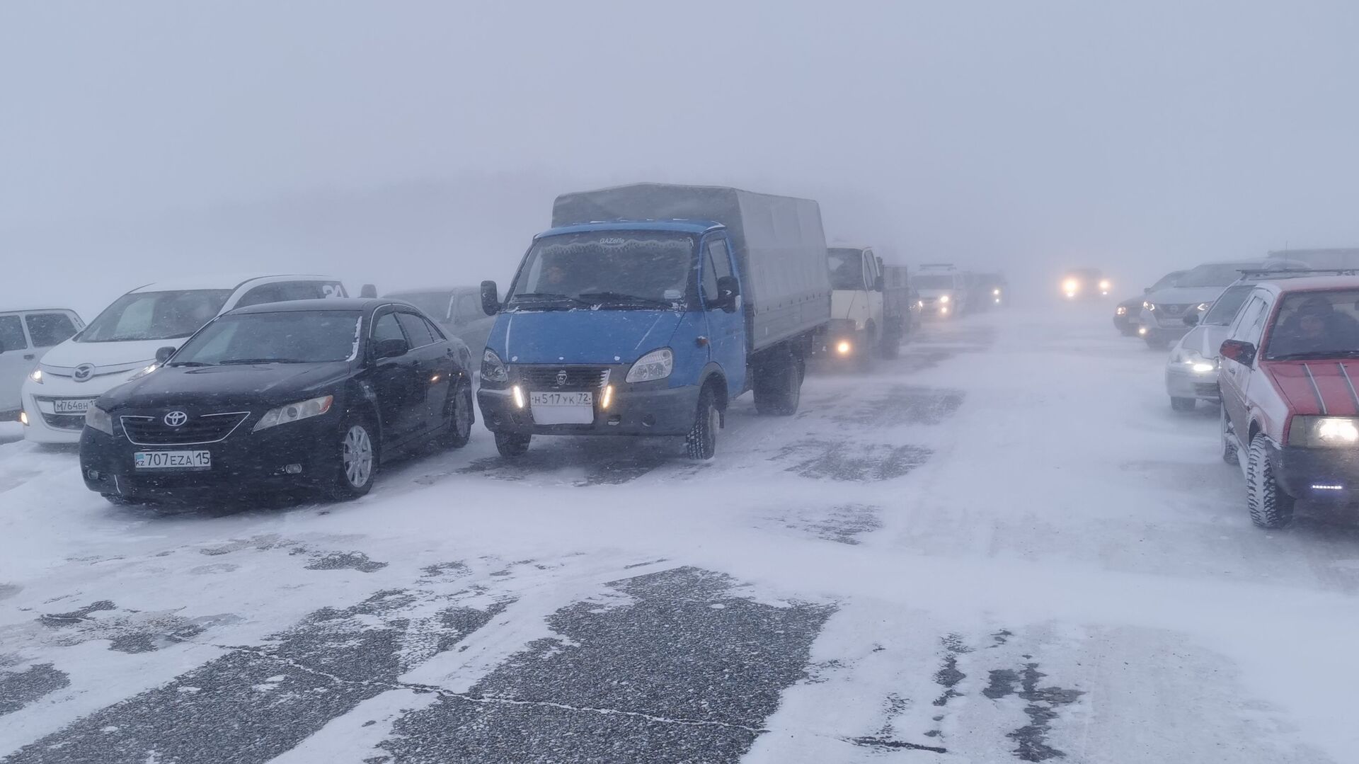 Двойная месячная норма снега выпала в некоторых районах СКО за буранные сутки - Sputnik Казахстан, 1920, 13.01.2024