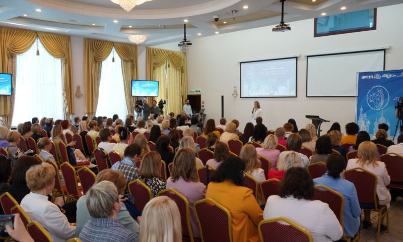 Делегаты из 15 регионов России и других стран приехали в Ярославль на форум для женщин-предпринимателей