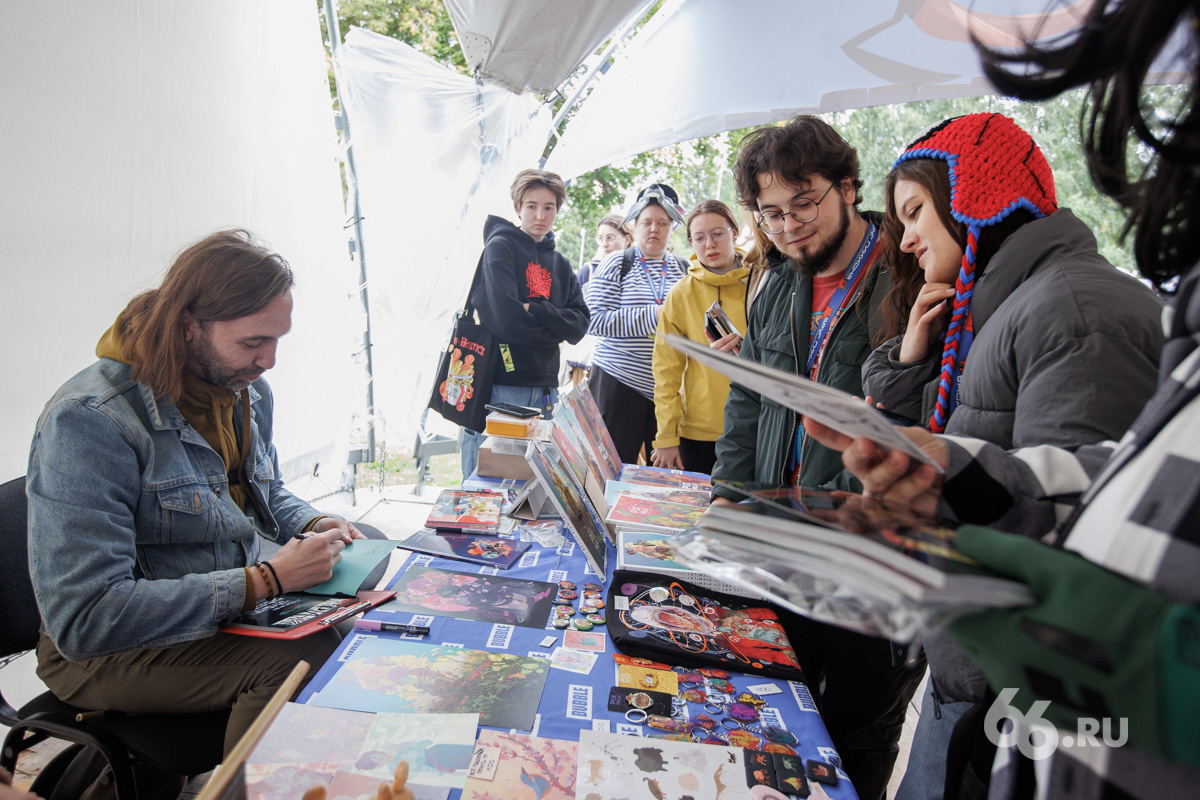 Десятки тысяч героев фильмов и игр собрались в парке Маяковского. Большой фоторепортаж с «Гиккона»