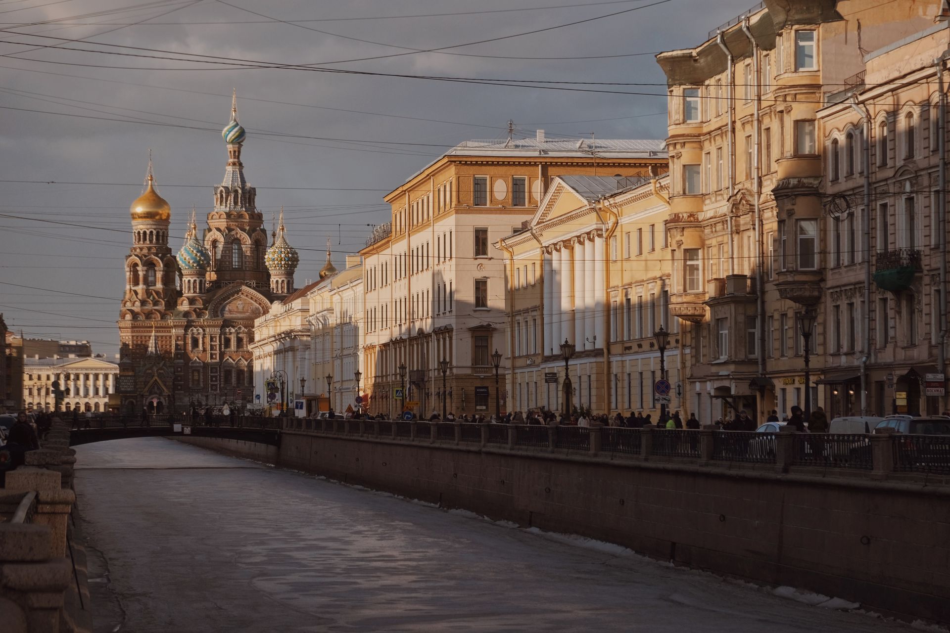 Санкт петербург куда сходить в понедельник