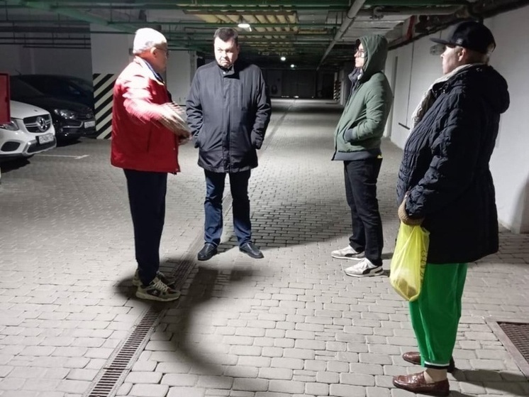 В Краснодаре обсудили проблему аварийного теплопровода на Курортном проезде