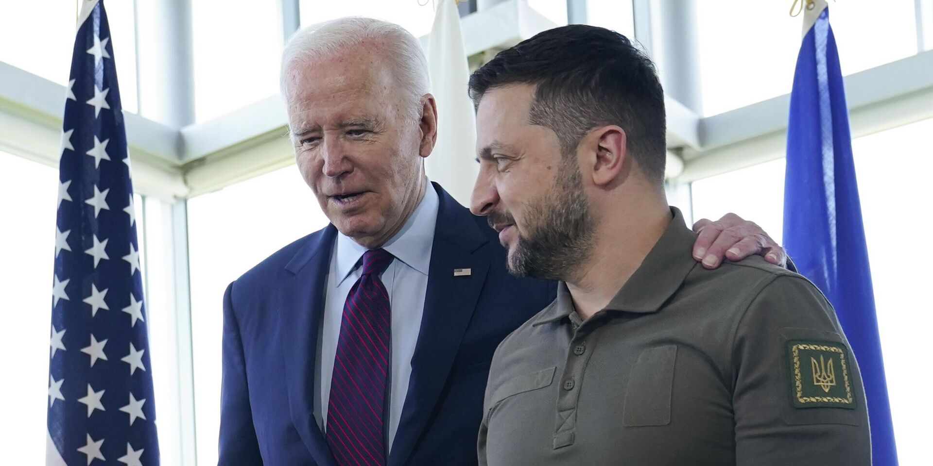 Президент Джо Байден с президентом Украины Владимиром Зеленским в преддверии рабочей сессии по Украине во время саммита G7 в Хиросиме, Япония - ИноСМИ, 1920, 09.01.2025