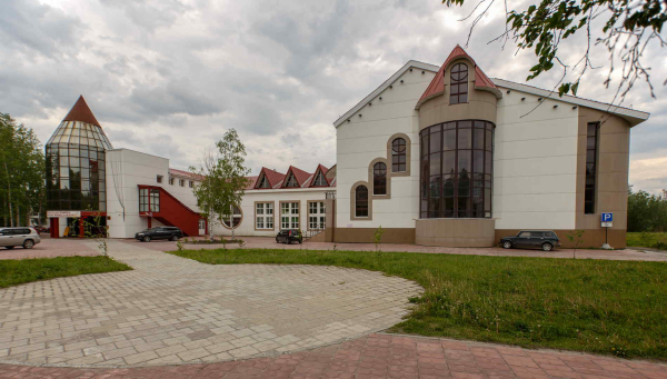 Нижневартовский ТЮЗ открывается после капитального ремонта