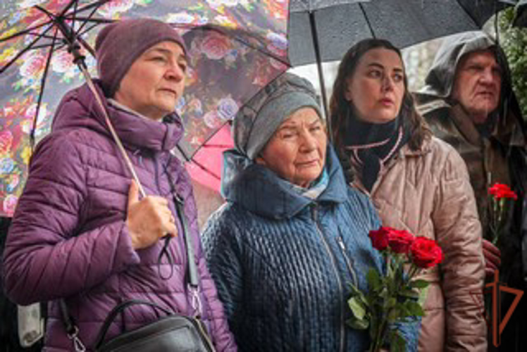 Память погибшего на Северном Кавказе военнослужащего ведомства почтили росгвардейцы в Ленинградской области