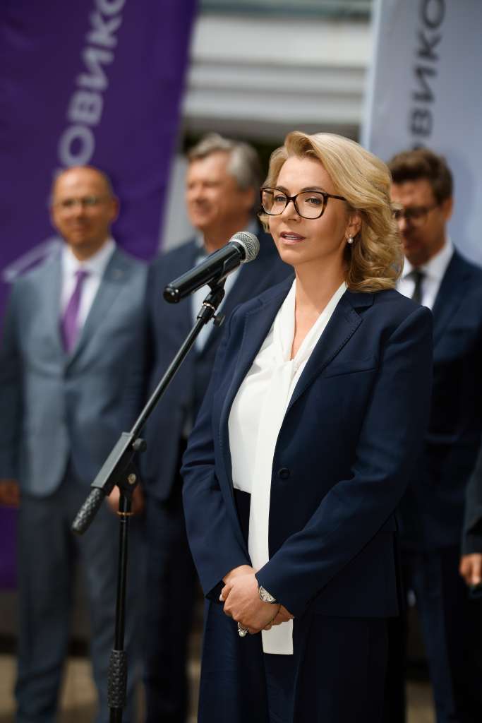 директор банка.jpg