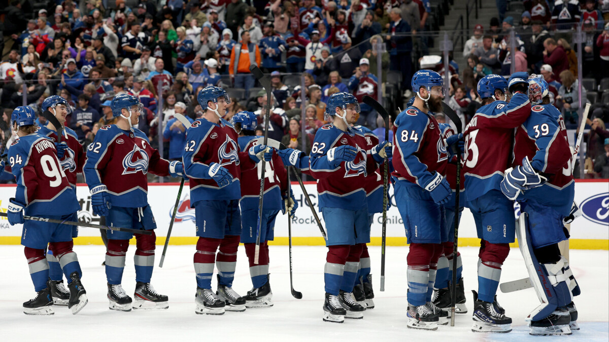 «Колорадо» разгромил «Сан‑Хосе» и одержал 10‑ю победу подряд в НХЛ, у Бардакова результативная передача