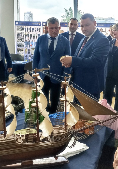 Исправительные учреждения УФСИН России по Курганской области приняли участие в выставке-ярмарке продукции уголовно-исполнительной системы 