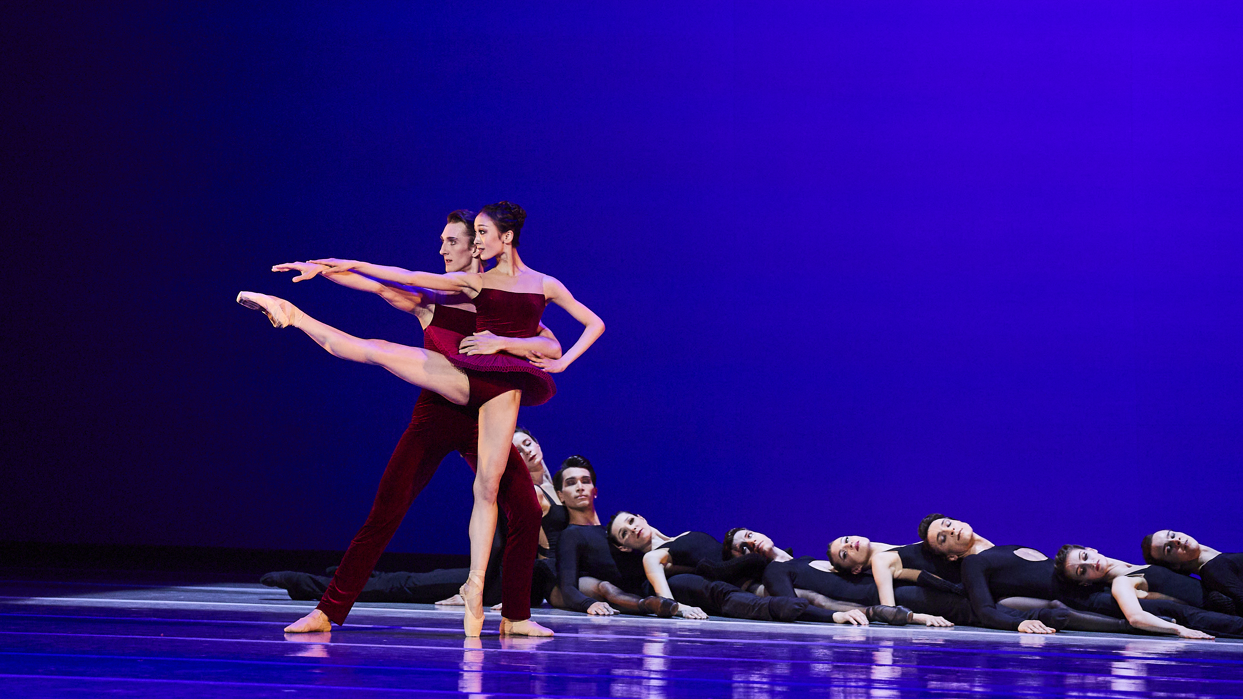 В Мариинском театре подвели итоги уходящего сезона и рассказали о новом1