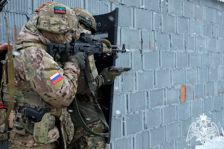 Тактико-специальные занятия спецподразделений Росгвардии прошли в Дагестане