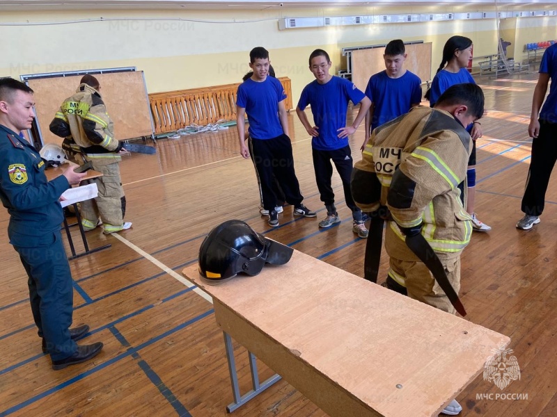 В Агинском прошла первая спартакиада, приуроченная ко Дню кадета России