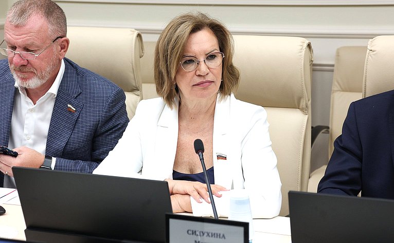 Марина Сидухина