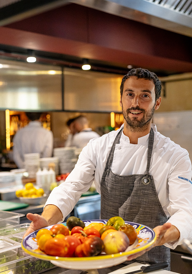 Симоне Гобби